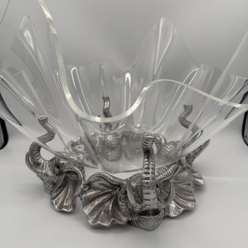 Vintage Rare Arthur Court Elephant Clear Acrylic Serving Bowl with Aluminum Base
